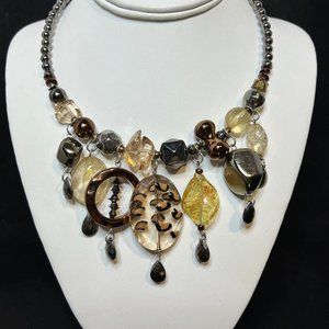 Chunky Silver Tone Memory Wire Bib Necklace (3744)